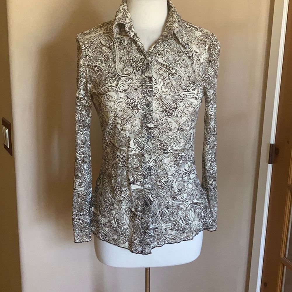 Women’s blouse